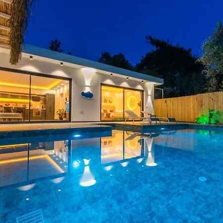 Littabal / Kalkan Hotel 4*