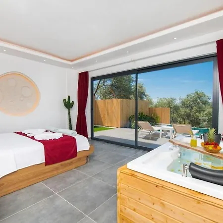 Littabal / Kalkan 4* Kaş